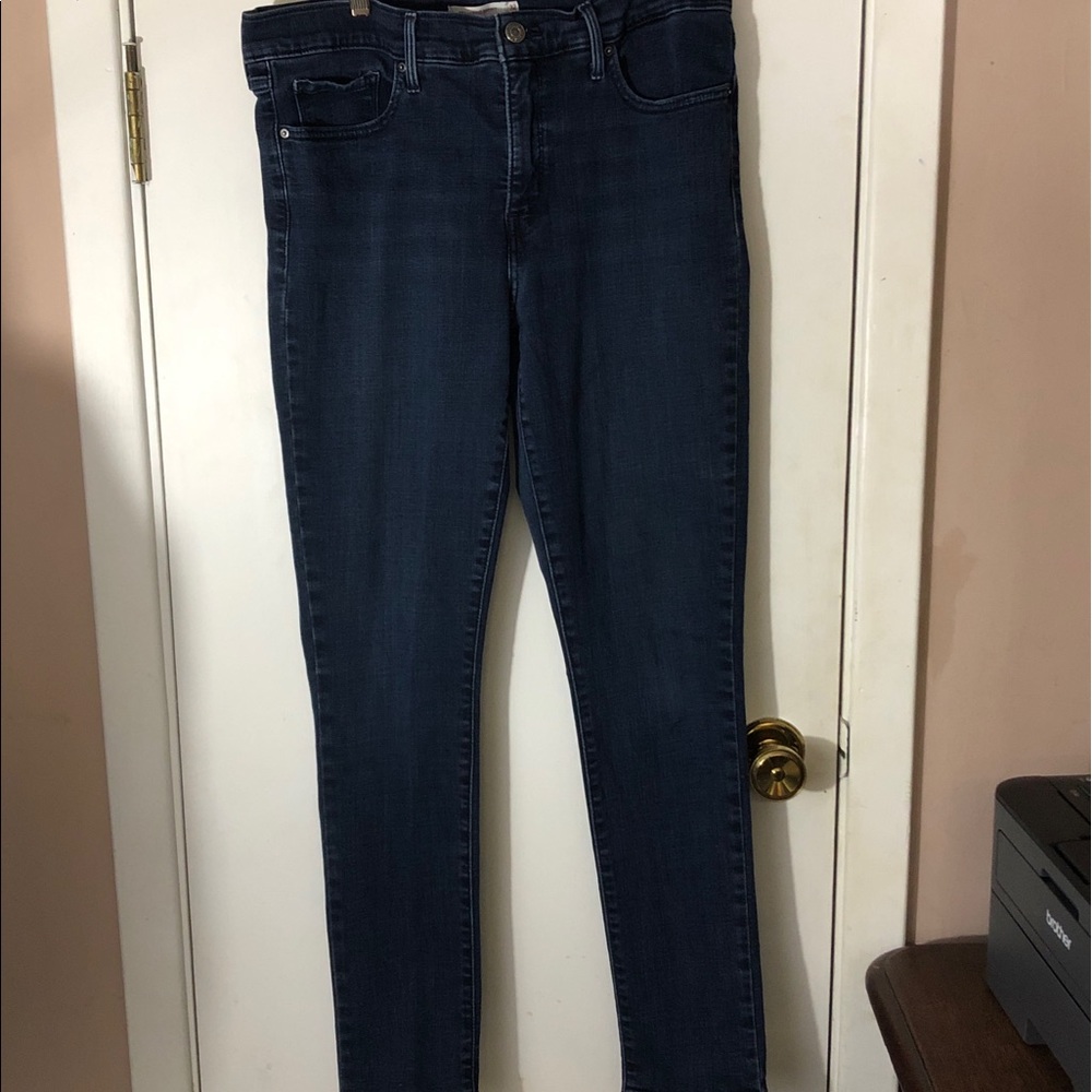 Levi's 311 Shaping Skinny Fit Jeans Women's Tag Size 32/30 Dark Wash